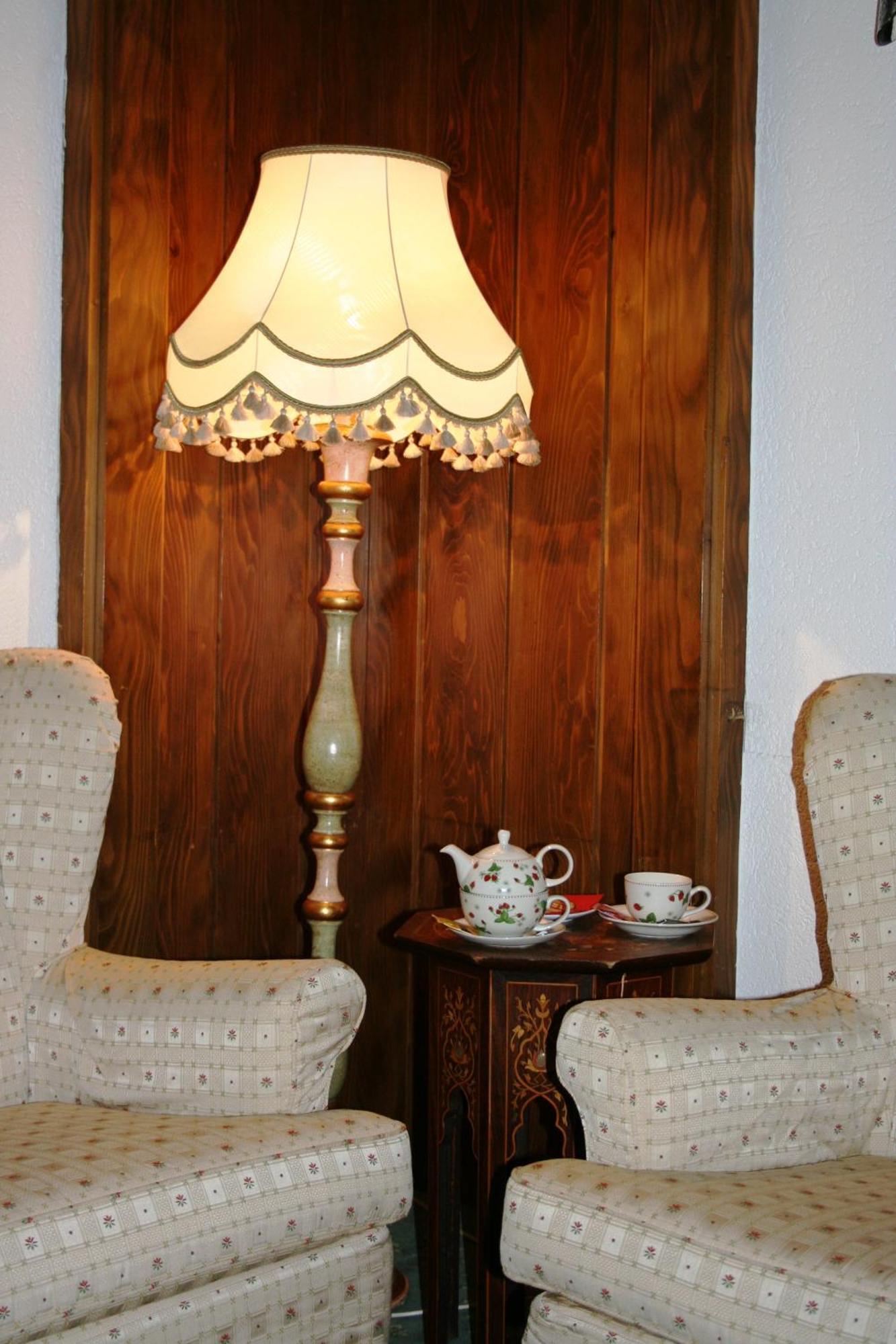 Hotel Margherita Сан-Мартино-ди-Кастроцца Экстерьер фото