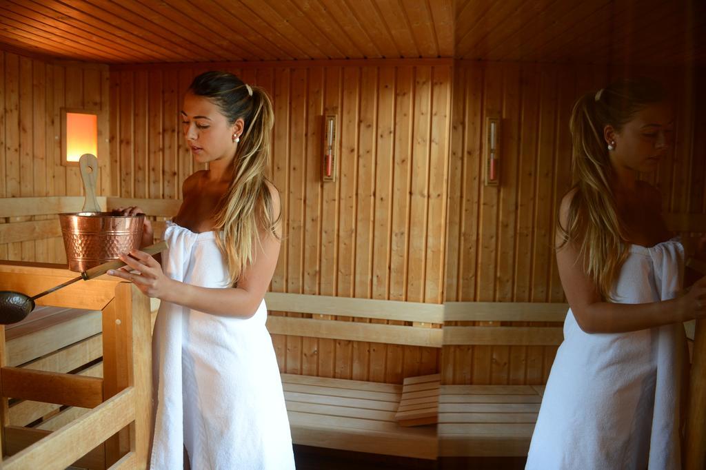 Hotel Margherita Сан-Мартино-ди-Кастроцца Экстерьер фото